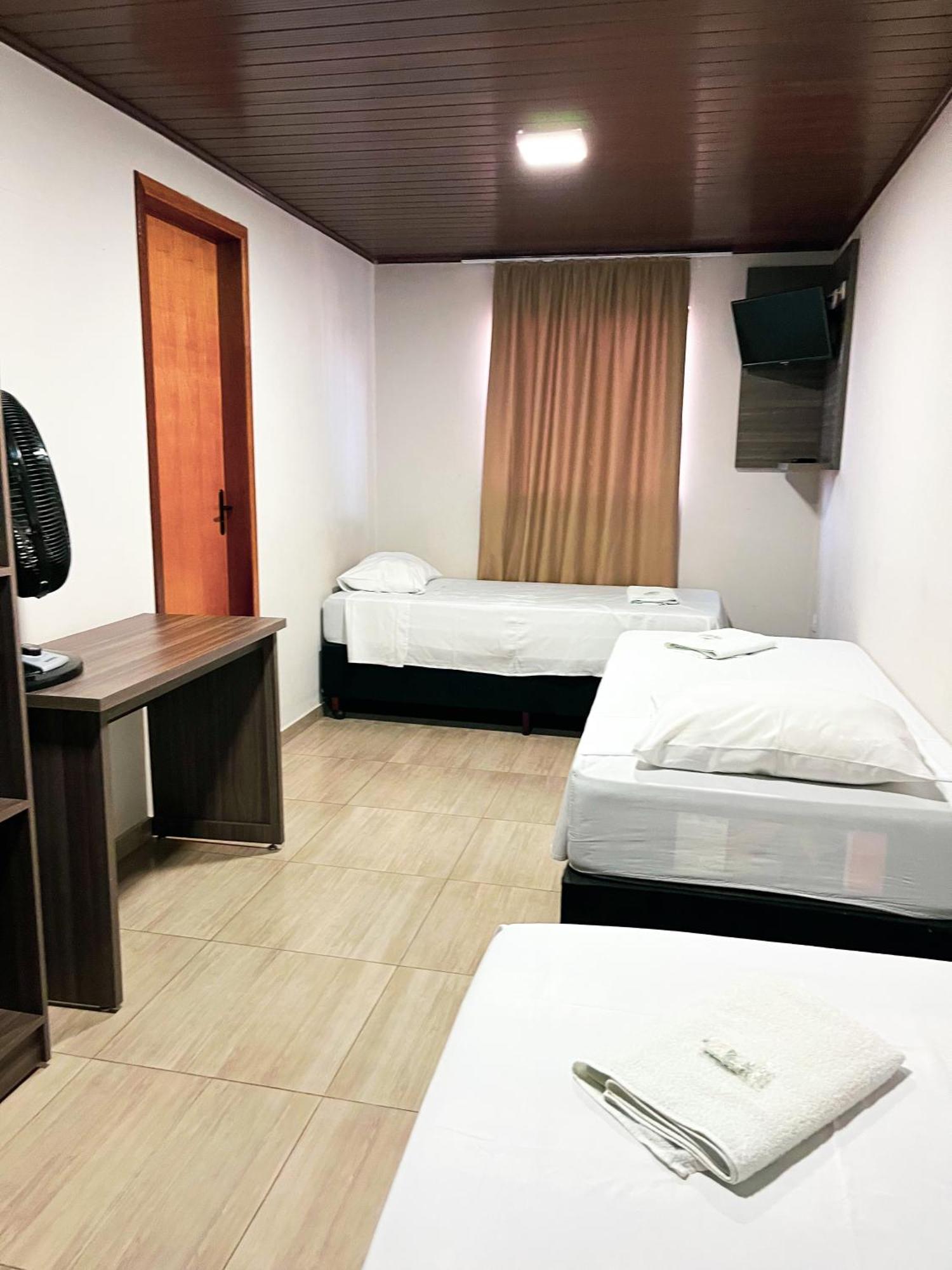 Hotel Rof Telemaco Borba Экстерьер фото