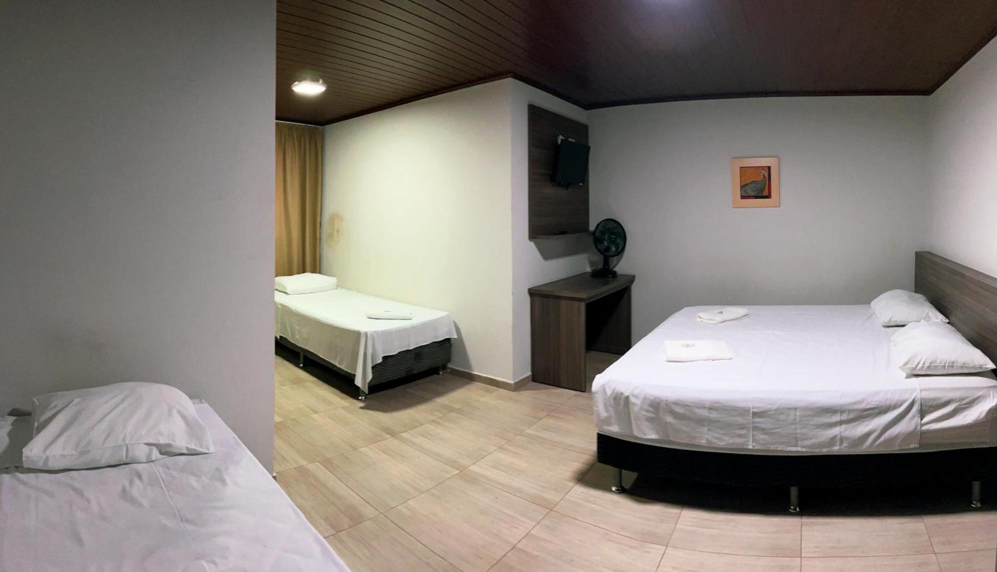Hotel Rof Telemaco Borba Экстерьер фото